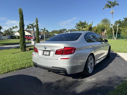2012 BMW 550 i