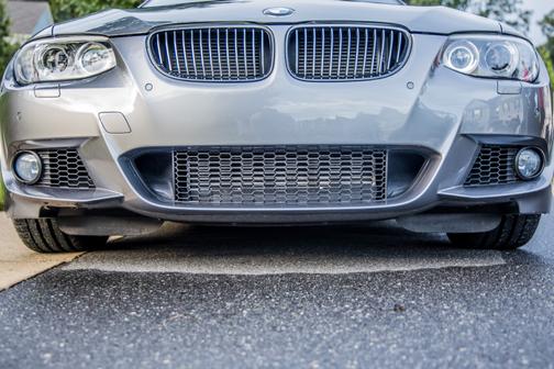 2011 BMW 335 is