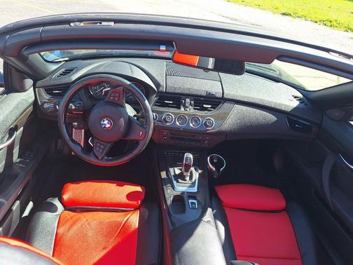 Black 2016 BMW Z4 sDrive35i
