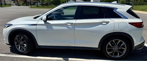 2019 INFINITI QX50 ESSENTIAL