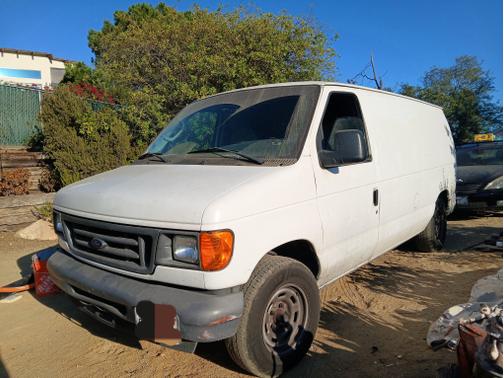 2006 Ford E150 Chateau