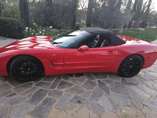 2003 Chevrolet Corvette Base