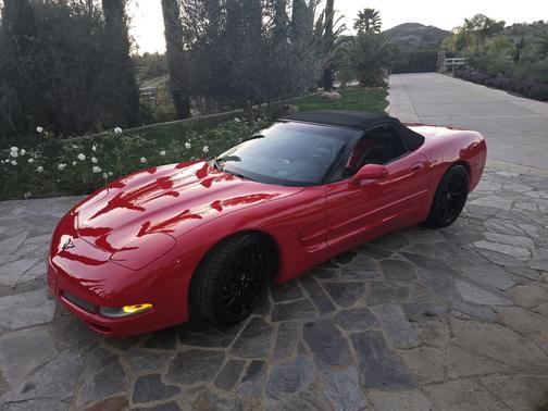 2003 Chevrolet Corvette Base