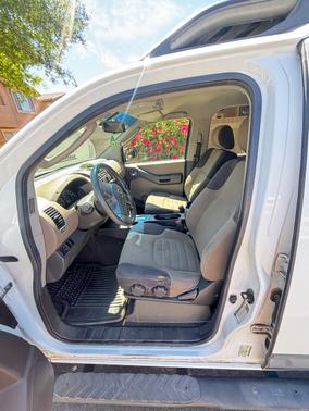 White 2008 Nissan Xterra S