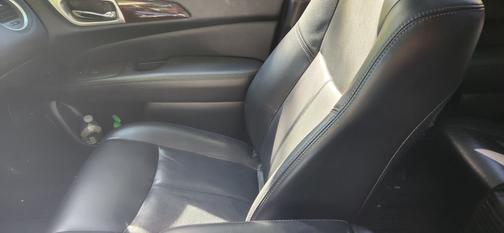 2013 Nissan Pathfinder SL