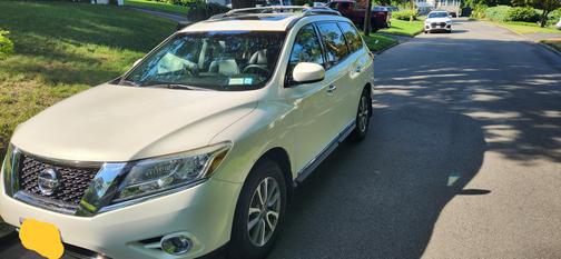 2013 Nissan Pathfinder SL