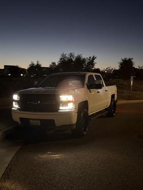 White 2014 Chevrolet Silverado 1500 1LT