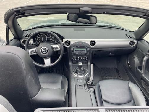 2011 Mazda MX-5 Miata Grand Touring