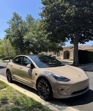 2023 Tesla Model 3 Performance