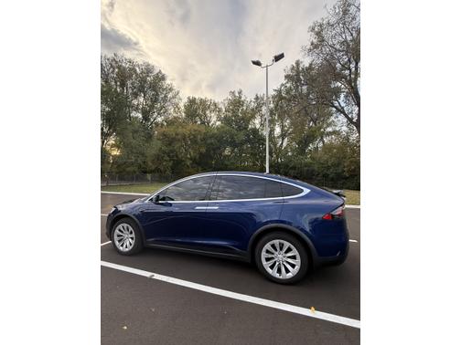 2018 Tesla Model X 75D