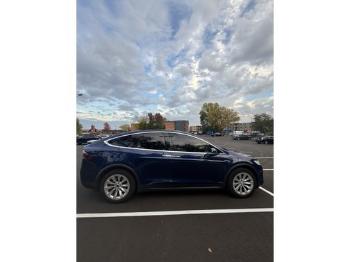 2018 Tesla Model X 75D