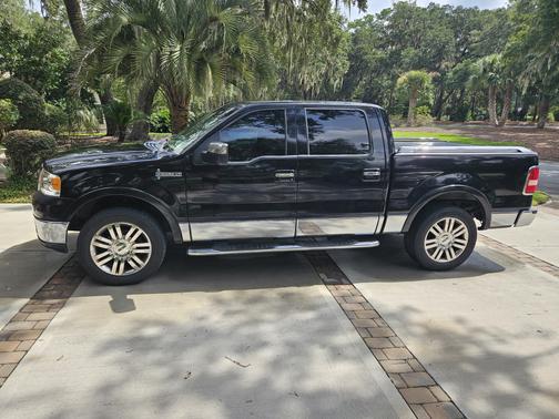 2008 Lincoln Mark LT Base