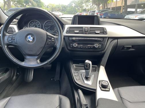 2014 BMW 320 i
