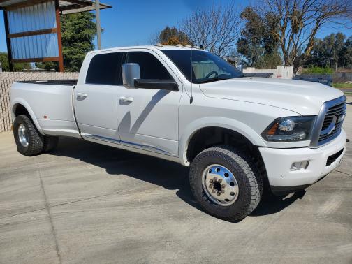 2018 RAM 3500 Laramie