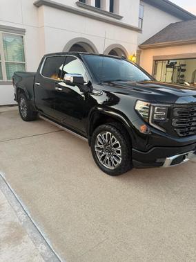 Black 2023 GMC Sierra 1500 Denali Ultimate