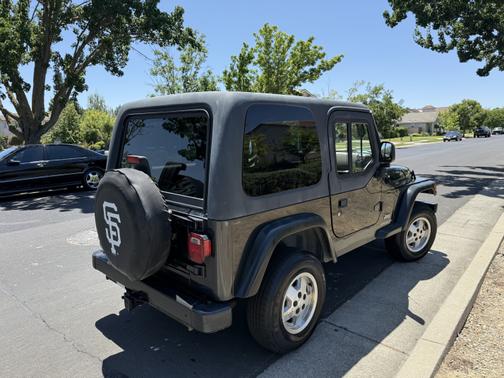 2004 Jeep Wrangler SE