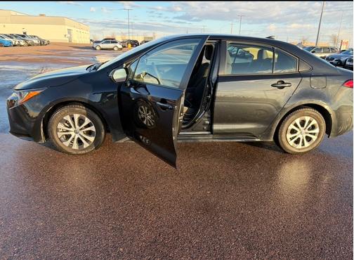 2022 Toyota Corolla Hybrid LE