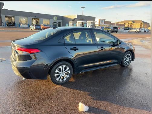 2022 Toyota Corolla Hybrid LE