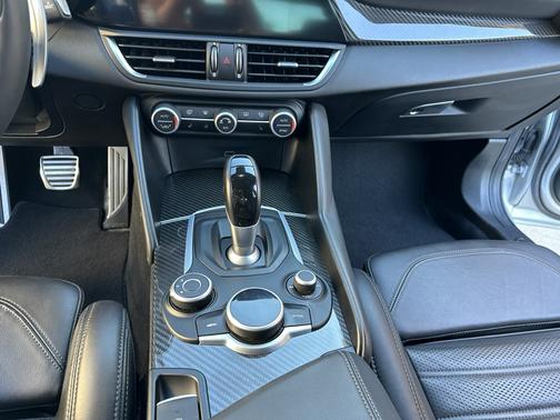 2019 Alfa Romeo Giulia Ti