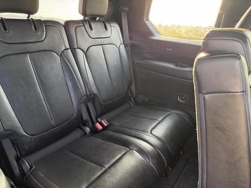 Silver 2022 Jeep Grand Cherokee L Overland