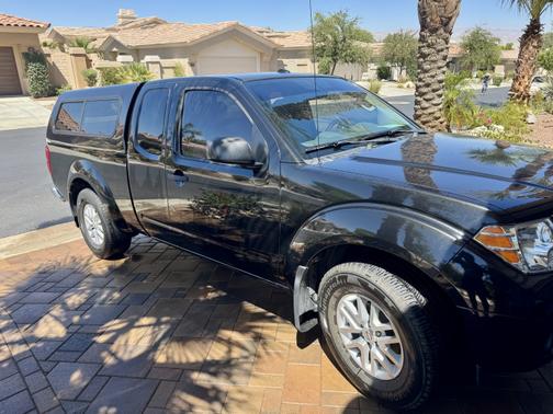 2017 Nissan Frontier SV