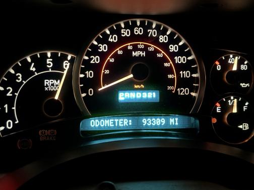 Black 2005 Hummer H2 SUT