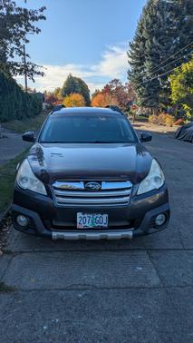 Gray 2013 Subaru Outback 2.5i Limited