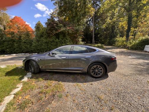 2018 Tesla Model S 75D