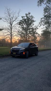 Gray 2022 Chevrolet Equinox LT