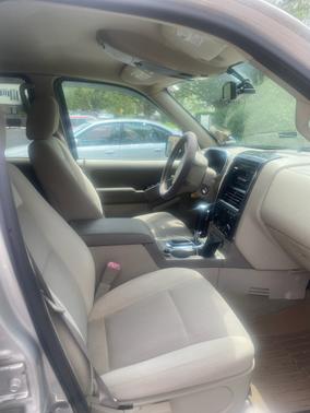 2006 Ford Explorer XLT