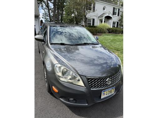2010 Suzuki Kizashi SLS