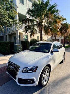 White 2011 Audi Q5 3.2 Premium Plus