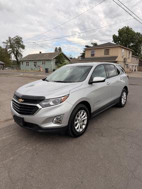Silver 2019 Chevrolet Equinox 1LT