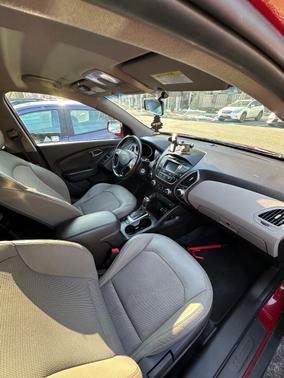 2014 Hyundai TUCSON SE