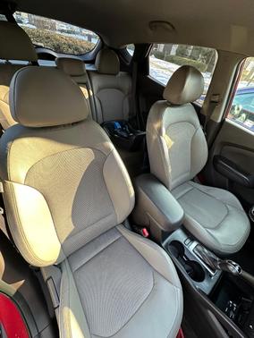 2014 Hyundai TUCSON SE