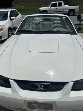 2003 Ford Mustang Premium