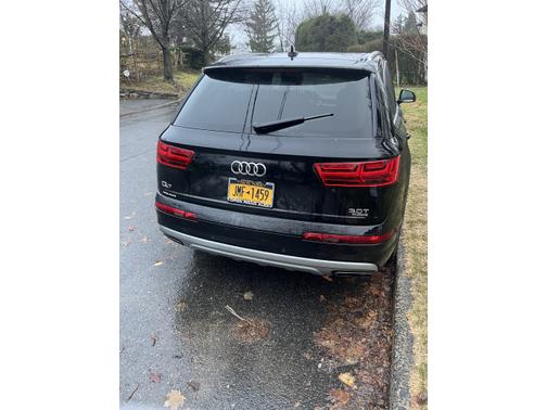 2017 Audi Q7 3.0T Premium Plus
