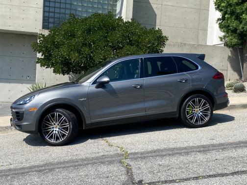 2015 Porsche Cayenne E-Hybrid S