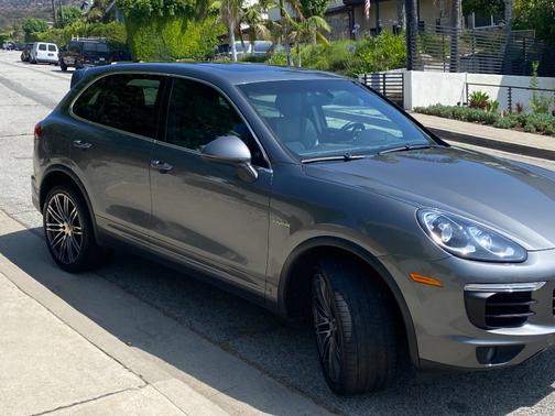 2015 Porsche Cayenne E-Hybrid S