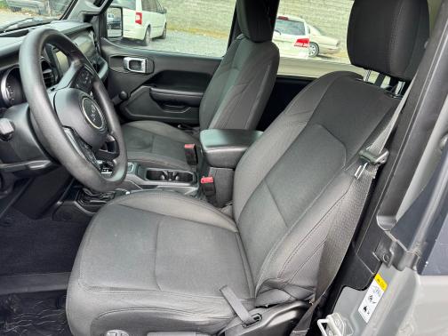 2019 Jeep Wrangler Sport