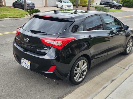2016 Hyundai Elantra GT Base