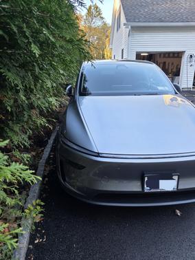 2026 Tesla Model Y Long Range AWD