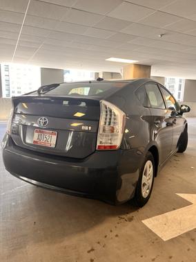 2011 Toyota Prius III