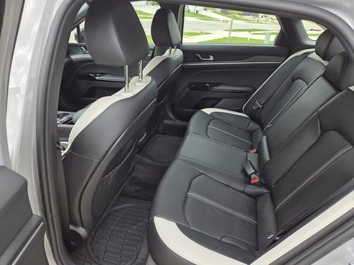 2025 Kia K5 GT-Line FWD