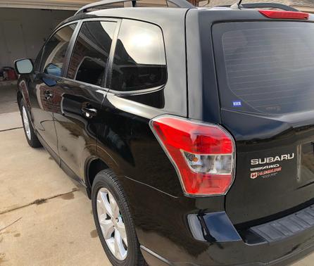 Black 2015 Subaru Forester 2.5i