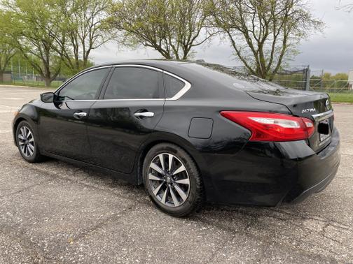 2017 Nissan Altima 2.5 SV