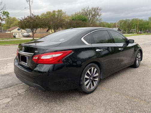 2017 Nissan Altima 2.5 SV