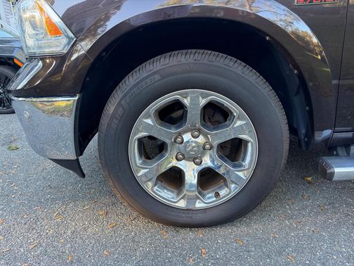 Brown 2016 RAM 1500 Laramie