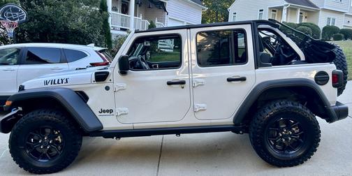 2024 Jeep Wrangler 4xe Willys