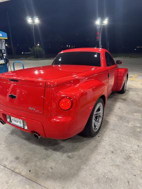 2005 Chevrolet SSR Base